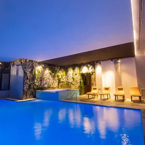 4* Hotel Kocibelli Pool &