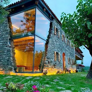 3* Pensión Mrizi I Zanave Agroturizem